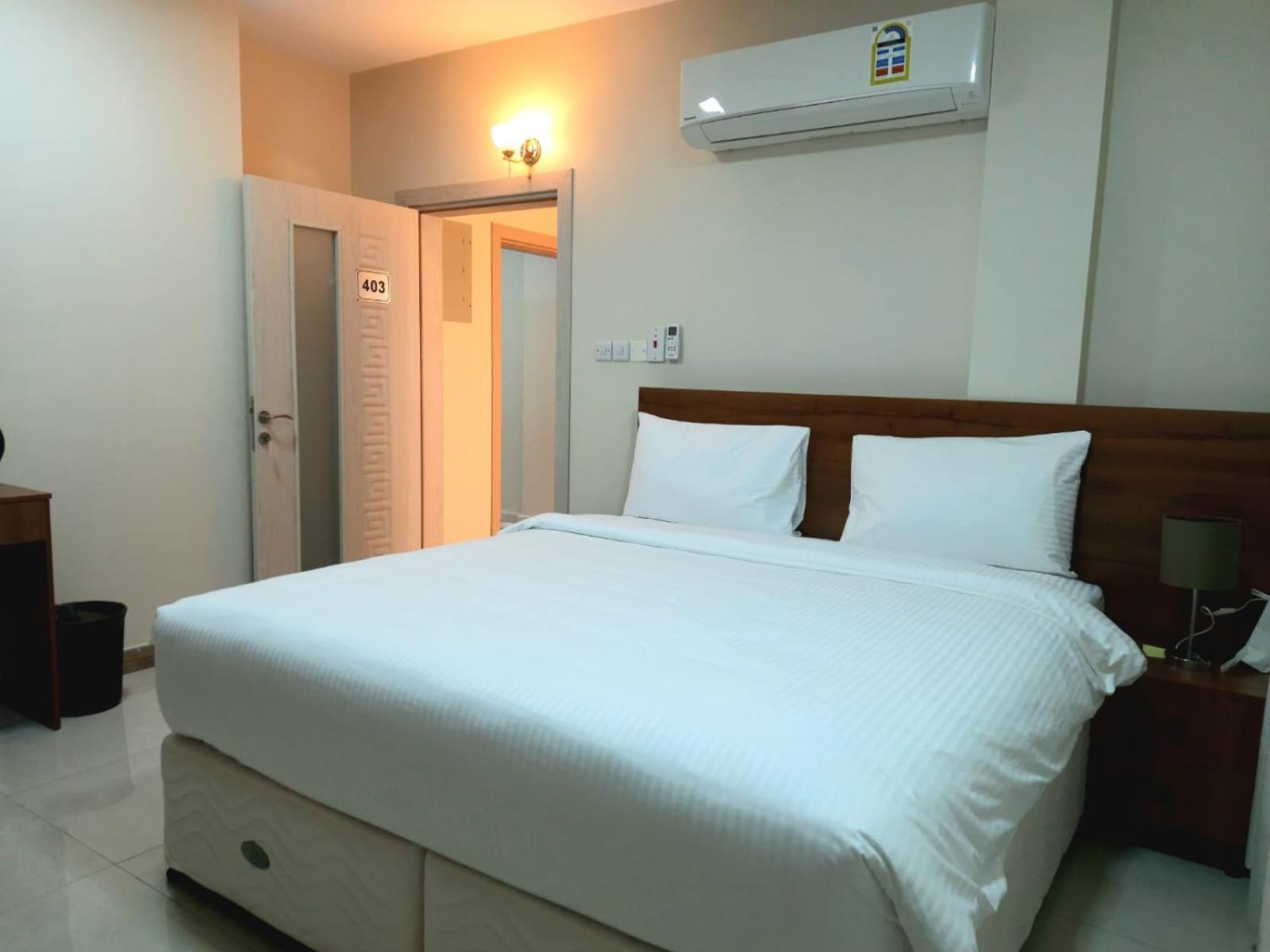 Grand Orchid Hotel Apartment Duqm Esterno foto